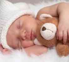 Důvody pro vysoké hladiny bilirubinu u novorozenců, symptomech a metody normalizace