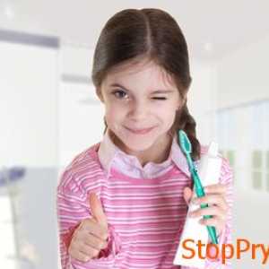 Věděli jste, že zubní pasta nápovědy akné?
