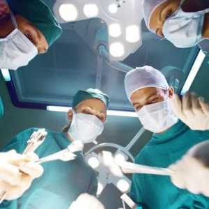 Zlomenina chirurgického krčku ramene: první pomoc