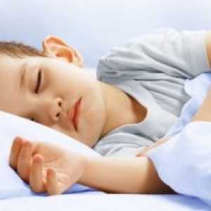 Enuréza u chlapců může otevřít - dítě bude močit v posteli