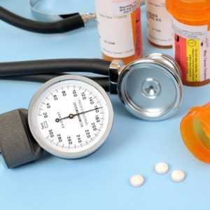 Jak snížit vysoký tlak pilulky a bez jídla domácí opravné
