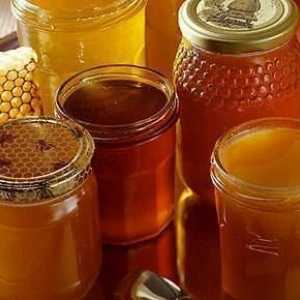 Bashkir med je velmi vzácné, onemocnění má velmi výstižně