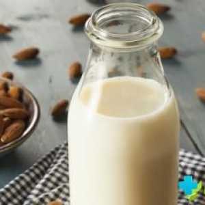 Mandlové mléko: Výhody a poškozuje dietního přípravku