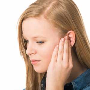 Proč je zvonění v uších?