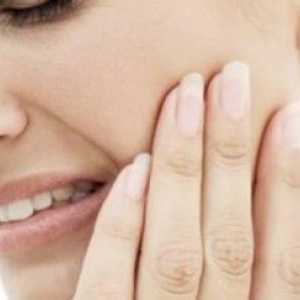 Nejúčinnější lidových prostředků Léčba onemocnění parodontu