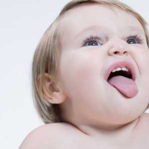 Dítě žlutý povlak jazyka: příčiny a léčba