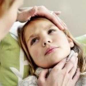 Zvětšené lymfatické uzliny na krku dítěte: příčiny zánětlivého procesu